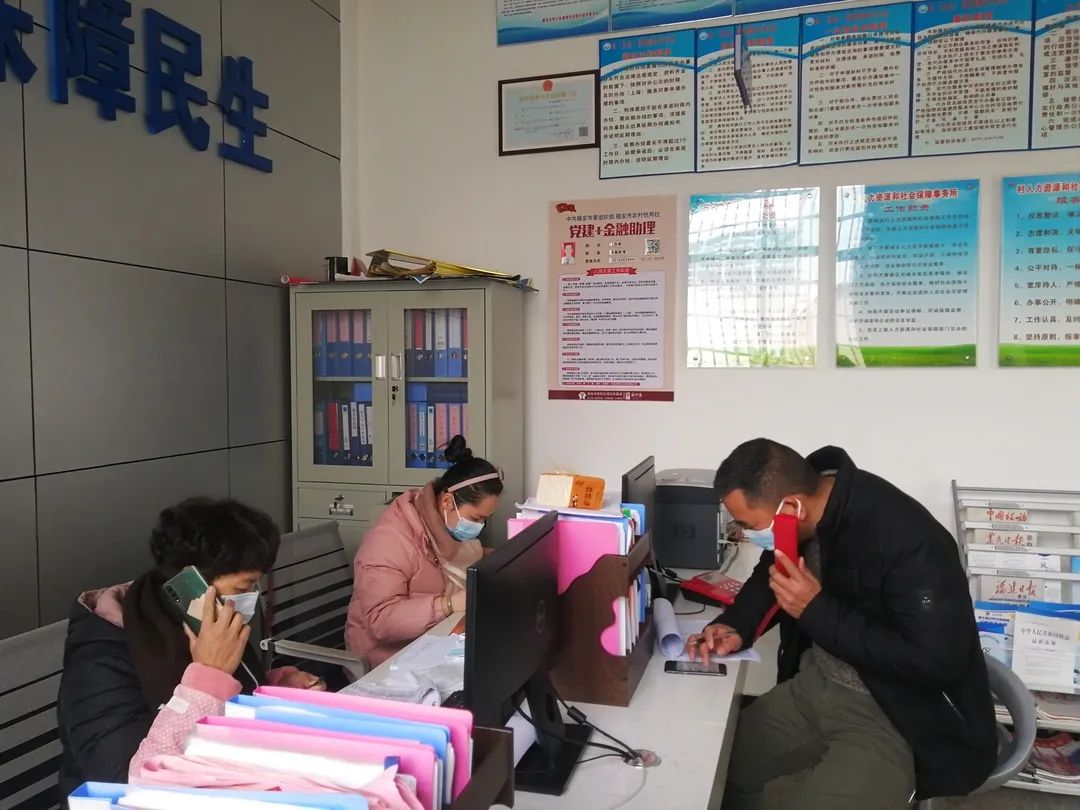 众志成城我们全力以赴,众志成城万众一心全力以赴