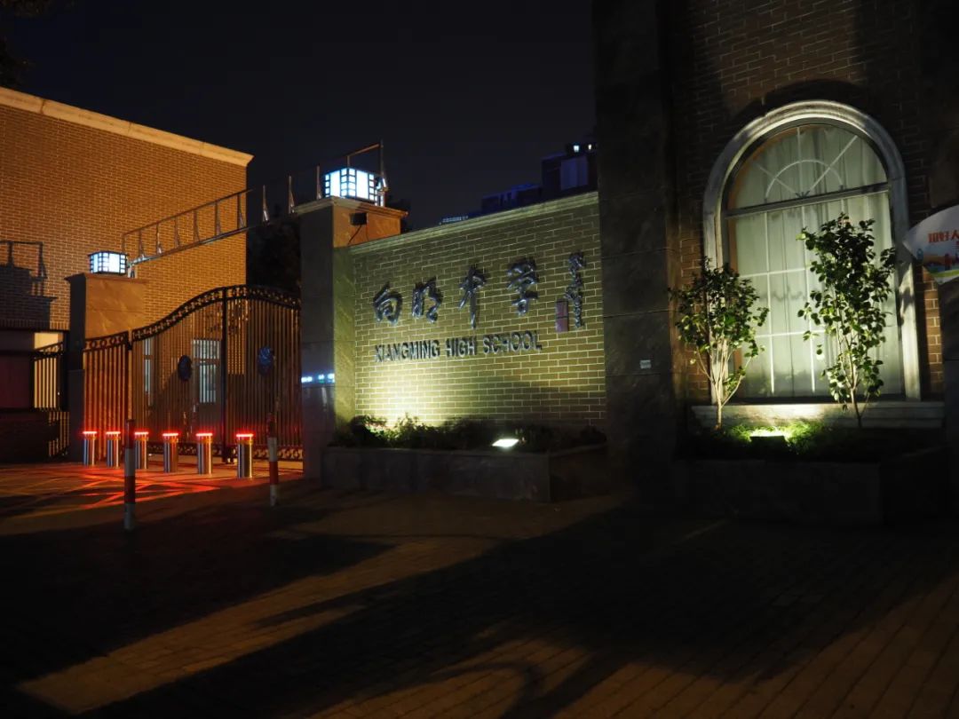 外形骚气还能干活的微单相机奥林巴斯E-M10MarkIV