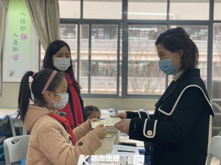 期末家长会需要和老师沟通什么,今天开期末家长会怎么和老师沟通