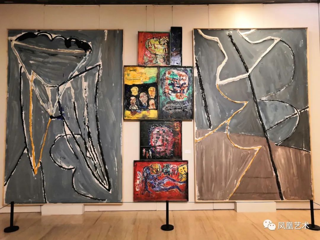 凤凰艺术展评|胡项城:一位具有挑战性的艺术家