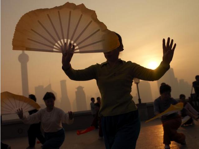 春节肚子吃大了怎么办,春节吃多了肚子疼怎么办