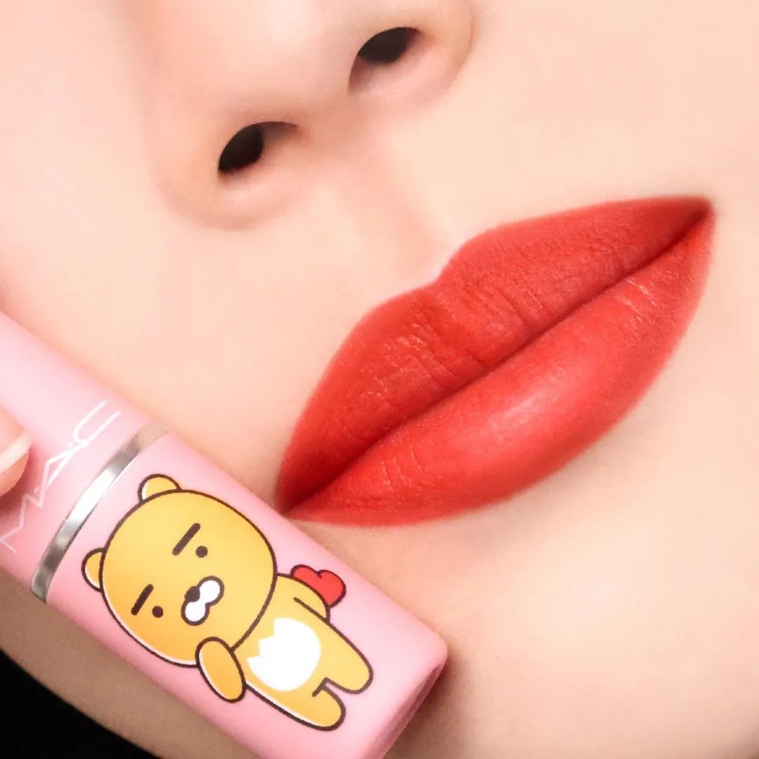 盘点那些年超难用的美妆单品,春季必备10款时尚美妆新品推荐