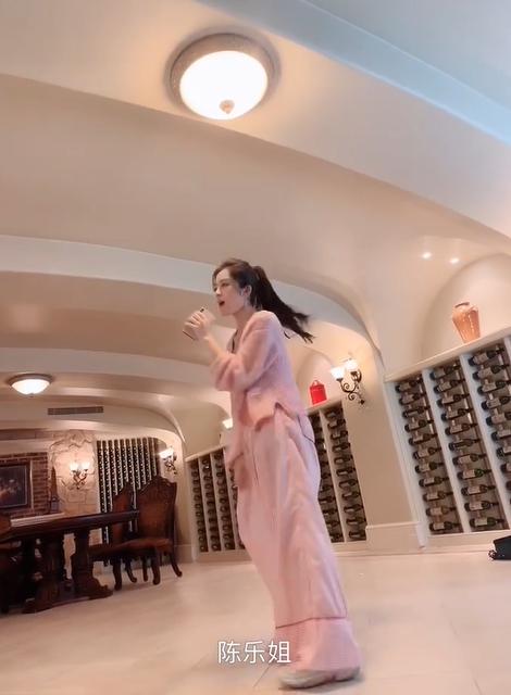 姐姐们的爱好,早已不止爱马仕了