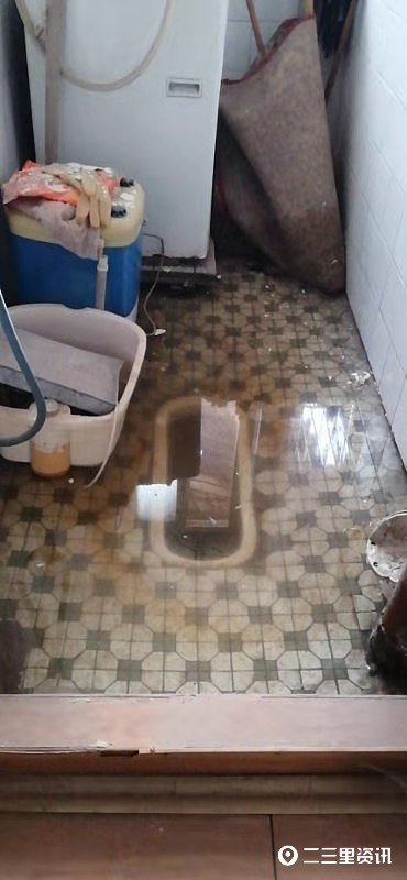 楼上下水管道堵了一楼会反水吗,楼上会导致楼下下水道堵塞吗