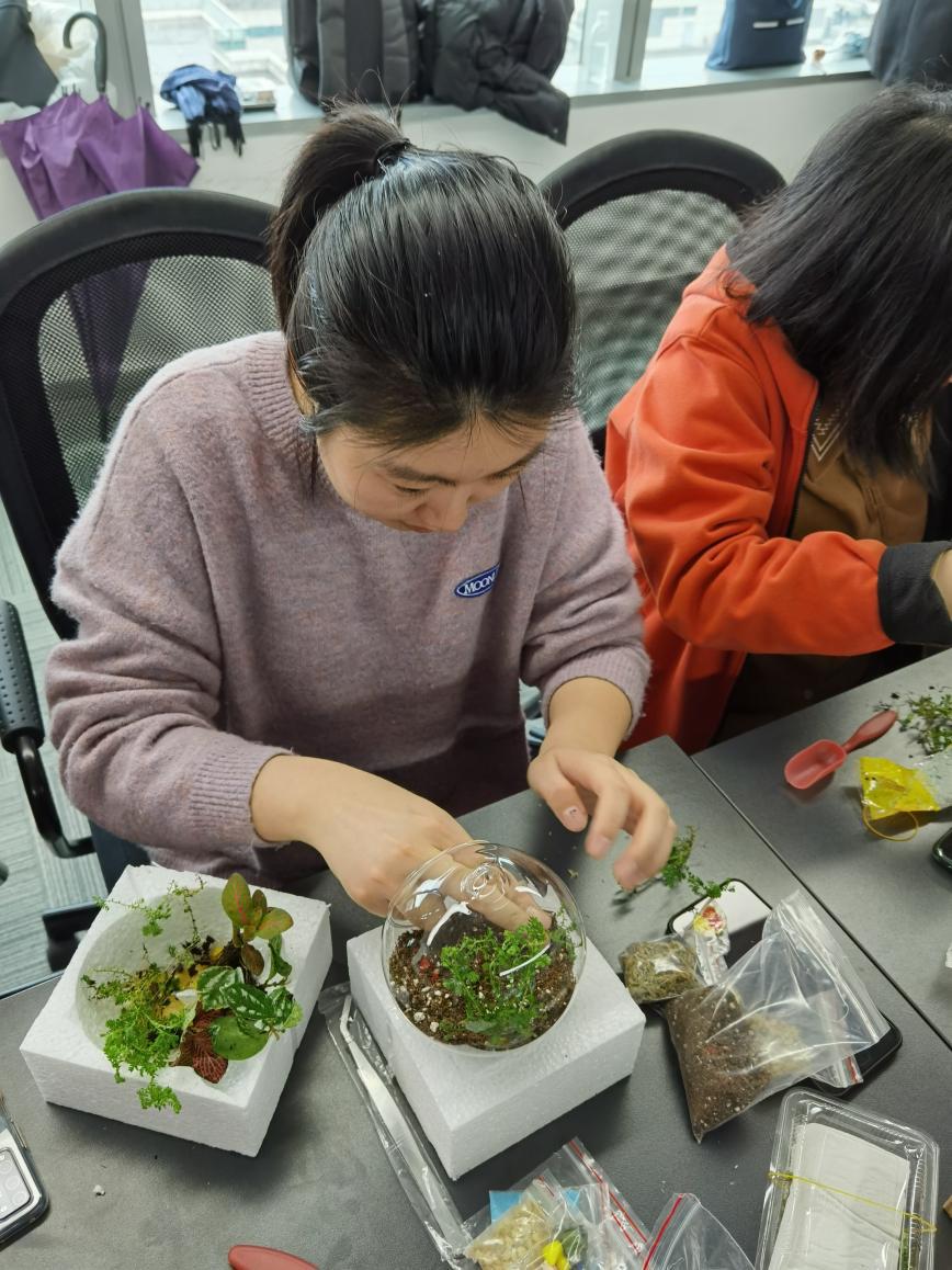 *党**群融合社企联动丨当互联网企业“遇见”*党**建指导员，*党**史学习变得更有趣了