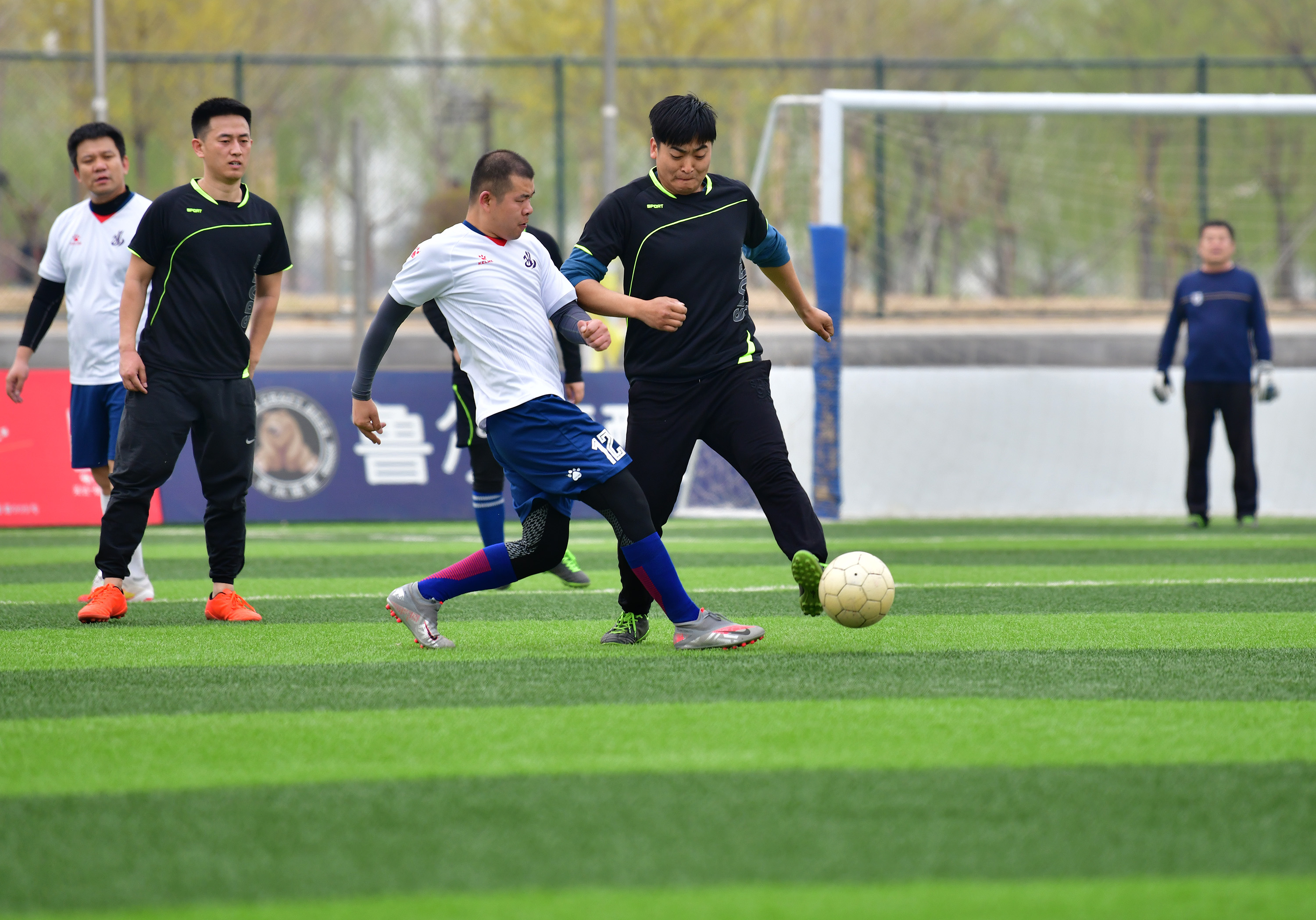 迁安免费球场,迁安湖边球场