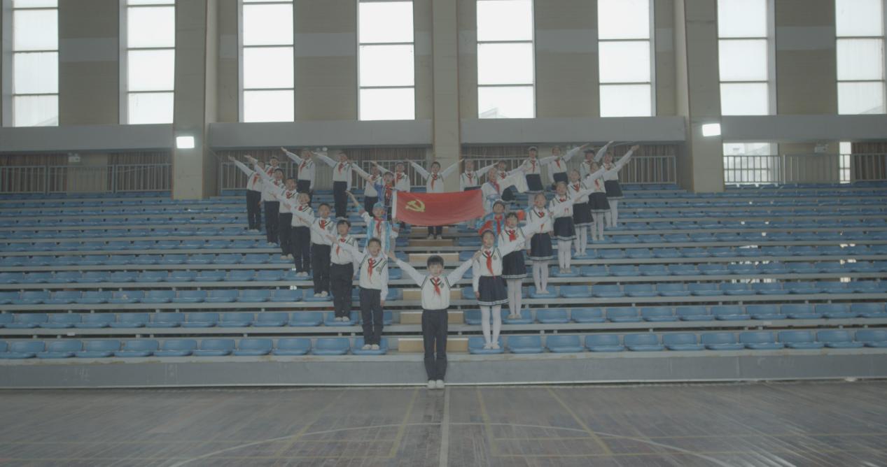 唱支红歌给党听主题快闪,红歌快闪建党100周年小学