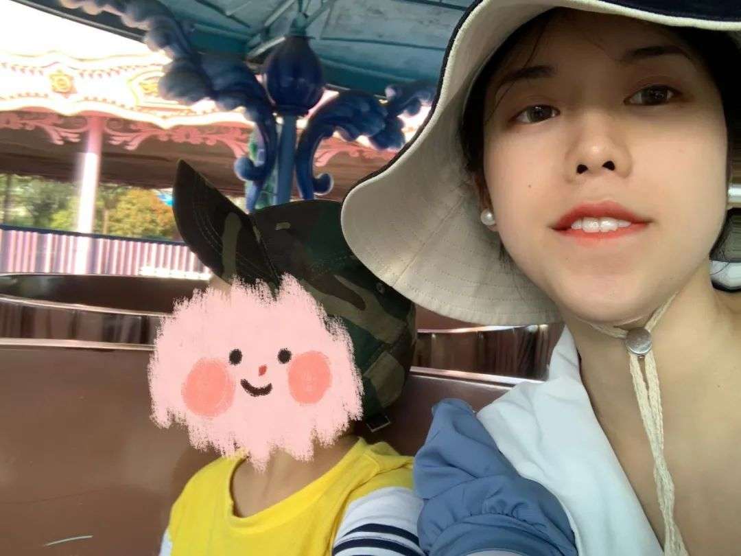 月薪两万,每天4小时,我的工作是陪富家小孩吃喝玩乐