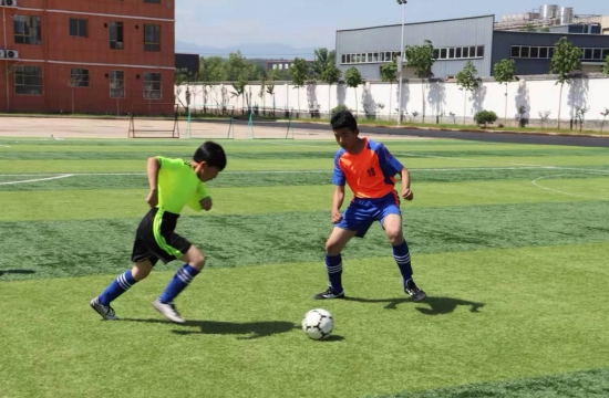 洛宁县足球联赛直播,举办首届青少年足球联赛