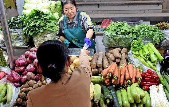 半岛聚焦丨今天你团了吗？社区团购击败商超，让“线上”成买菜主阵地，青岛“团长”生存现状揭秘
