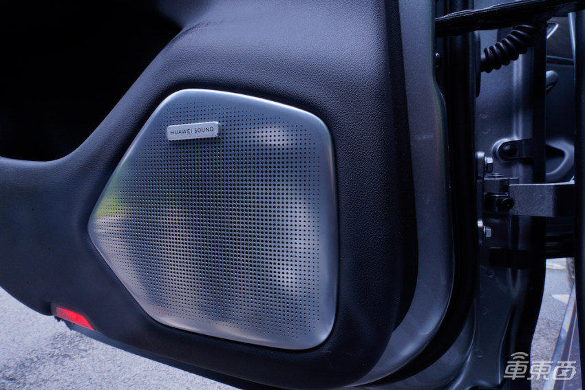 华为增程式电动车评测,华为新能源电动汽车试驾