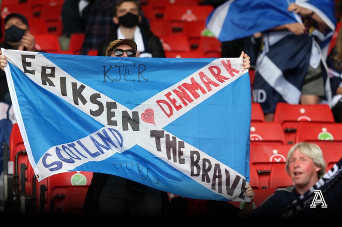 希克45米超远吊射捷克2-0苏格兰,希克惊天远射捷克力擒苏格兰