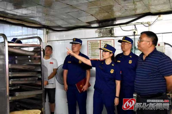 局机关开展消防安全检查工作,消防联合派出所开展消防安全检查