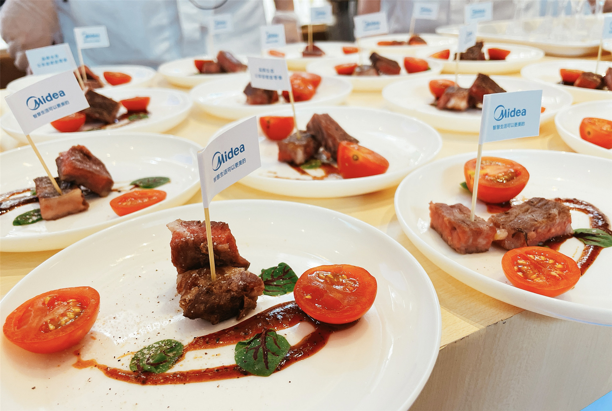 美的智慧小电超级体验店,美的小电器体验店