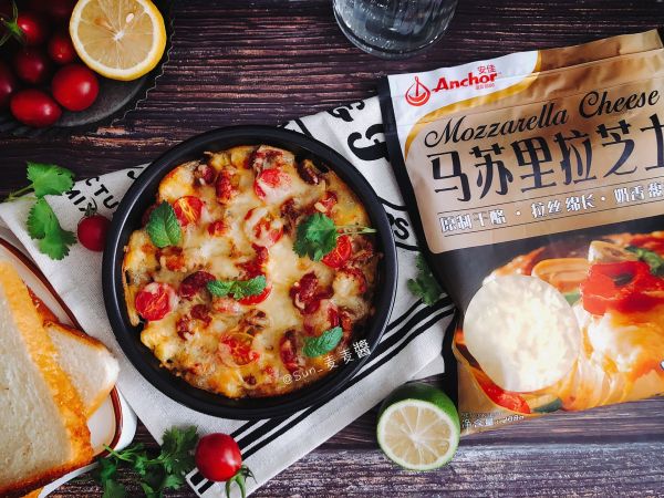 培根披萨安佳马苏里拉芝士挑战赛,美味披萨安佳马苏里拉芝士挑战赛