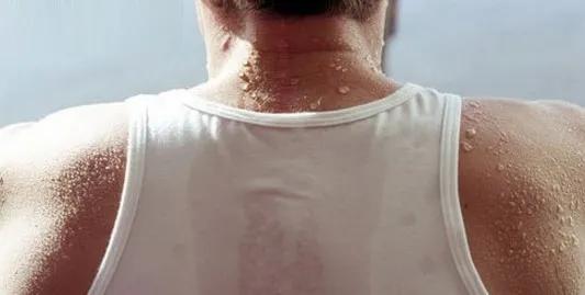 心梗后自汗,心梗出的汗是冷汗还是热的汗