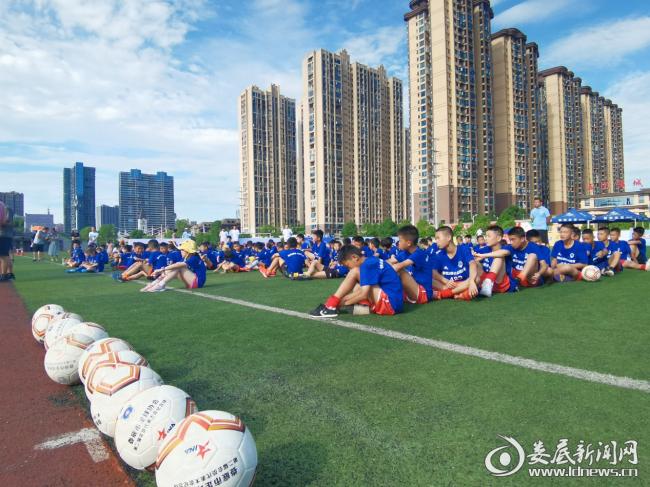 乐学足球,青少年足球训练暑假方案