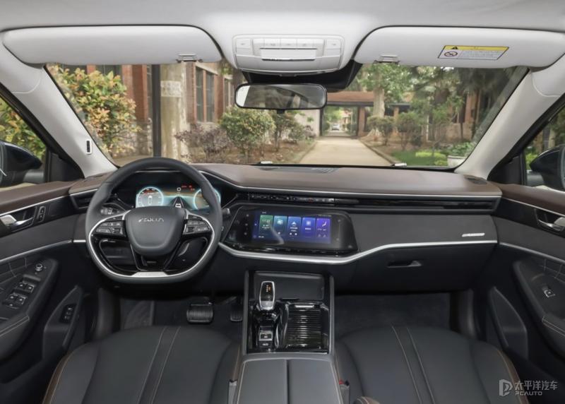 新款起亚嘉华实车曝光,2022丰田皇冠陆放豪华版图片