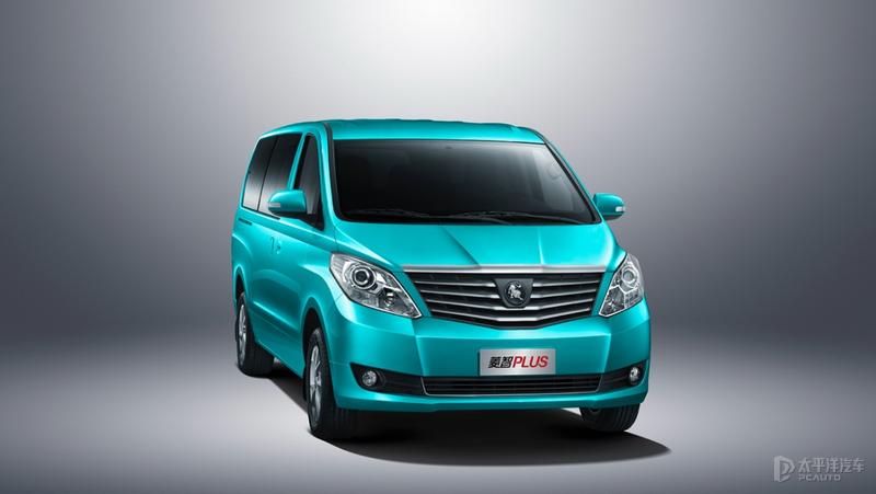 新款起亚嘉华实车曝光,2022丰田皇冠陆放豪华版图片