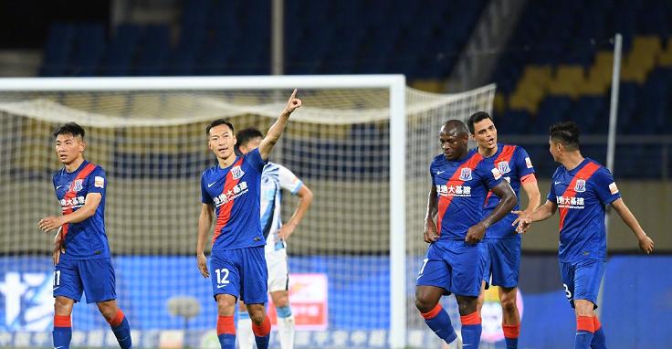 针对球员不同情况进行训练，申花下轮或大面积轮换