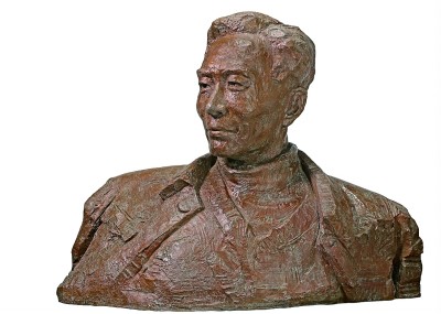 始终把人民放在心中最高位置,始终把人民放在心中最高位置吧