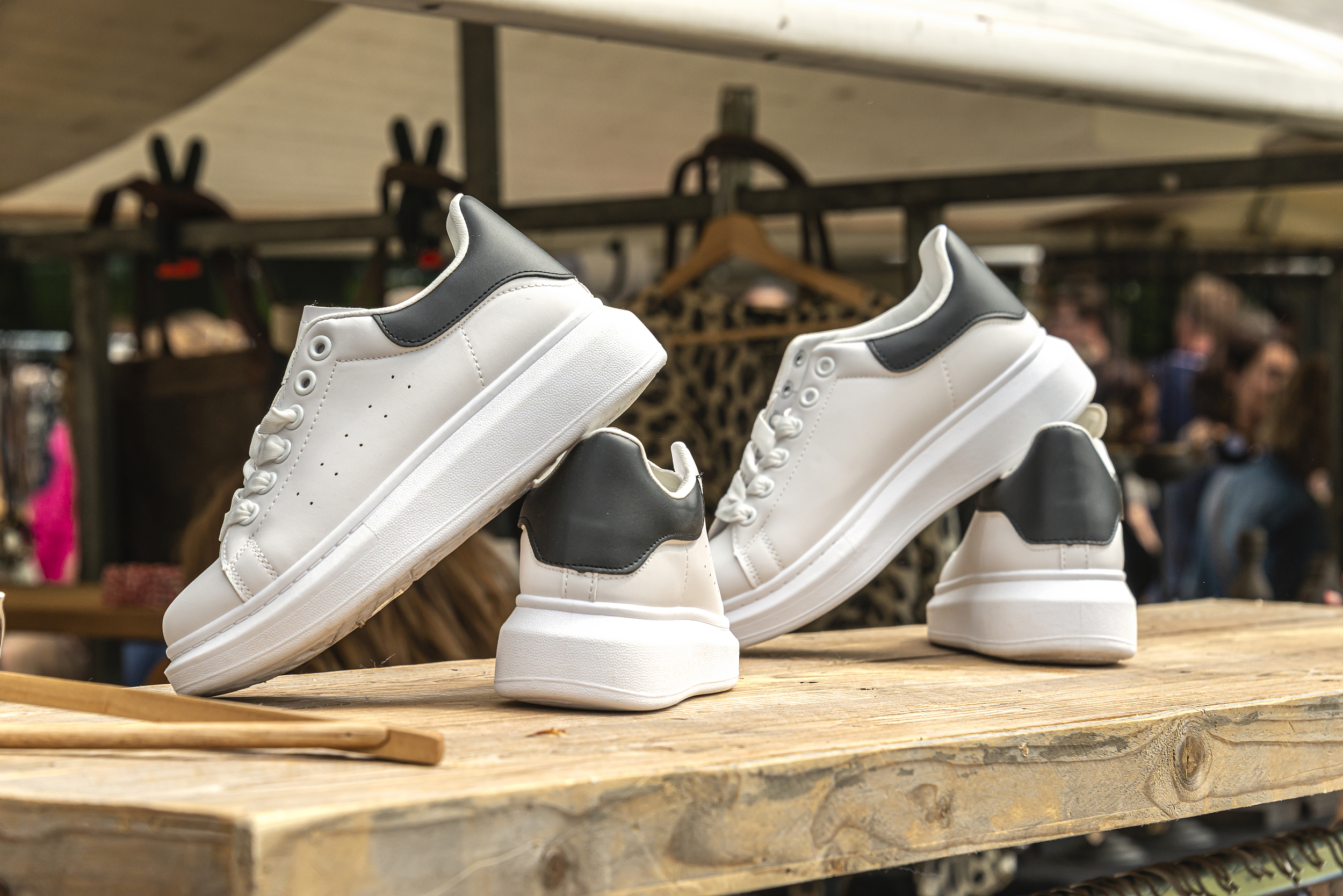 谁在“造富”板鞋商们?