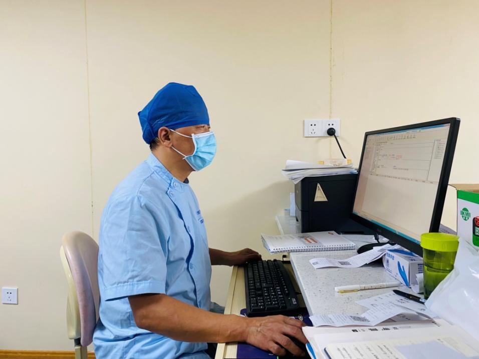 「最美医师」王坚：“医”心为你，做群众的口腔健康卫士