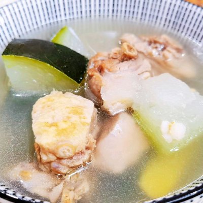 冬瓜菜干老鸭汤,老鸭汤最美家常菜