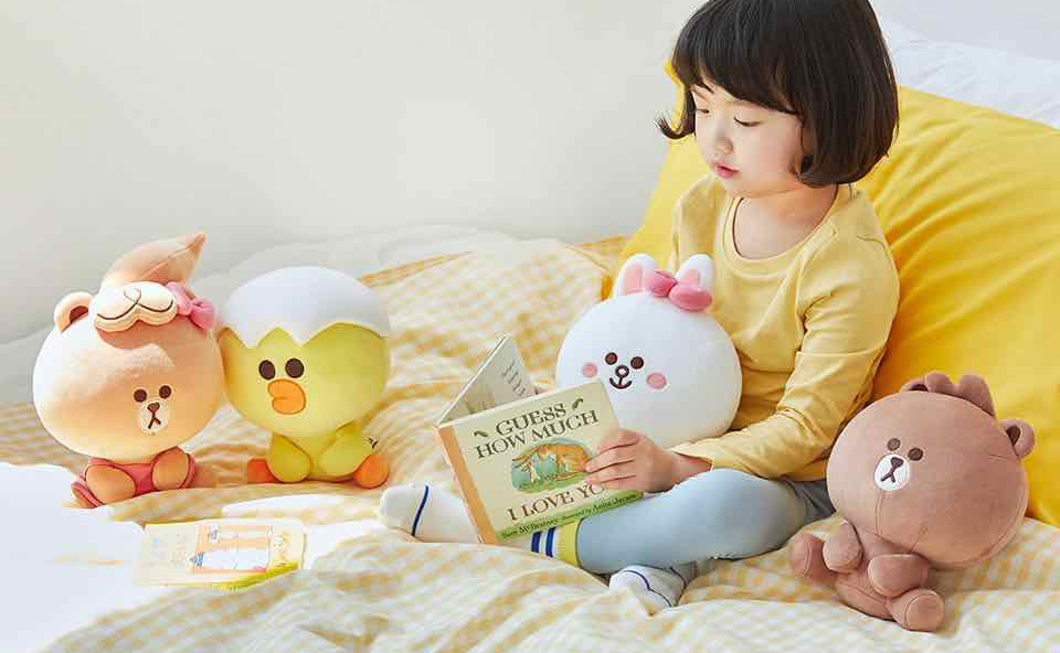 布朗熊卖萌,布朗熊母婴