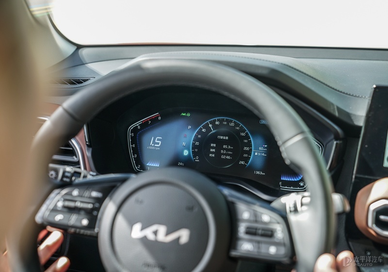 起亚智跑2.0l挑战版怎么样,试驾2021款起亚智跑2.0