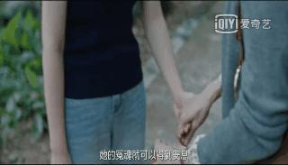 我的朋友圈因为迷雾剧场吵翻了