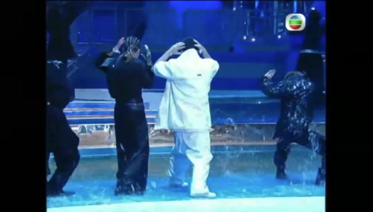 你要学刘邦屡败屡战还是学项羽,屡战屡败的陈小春是什么梗