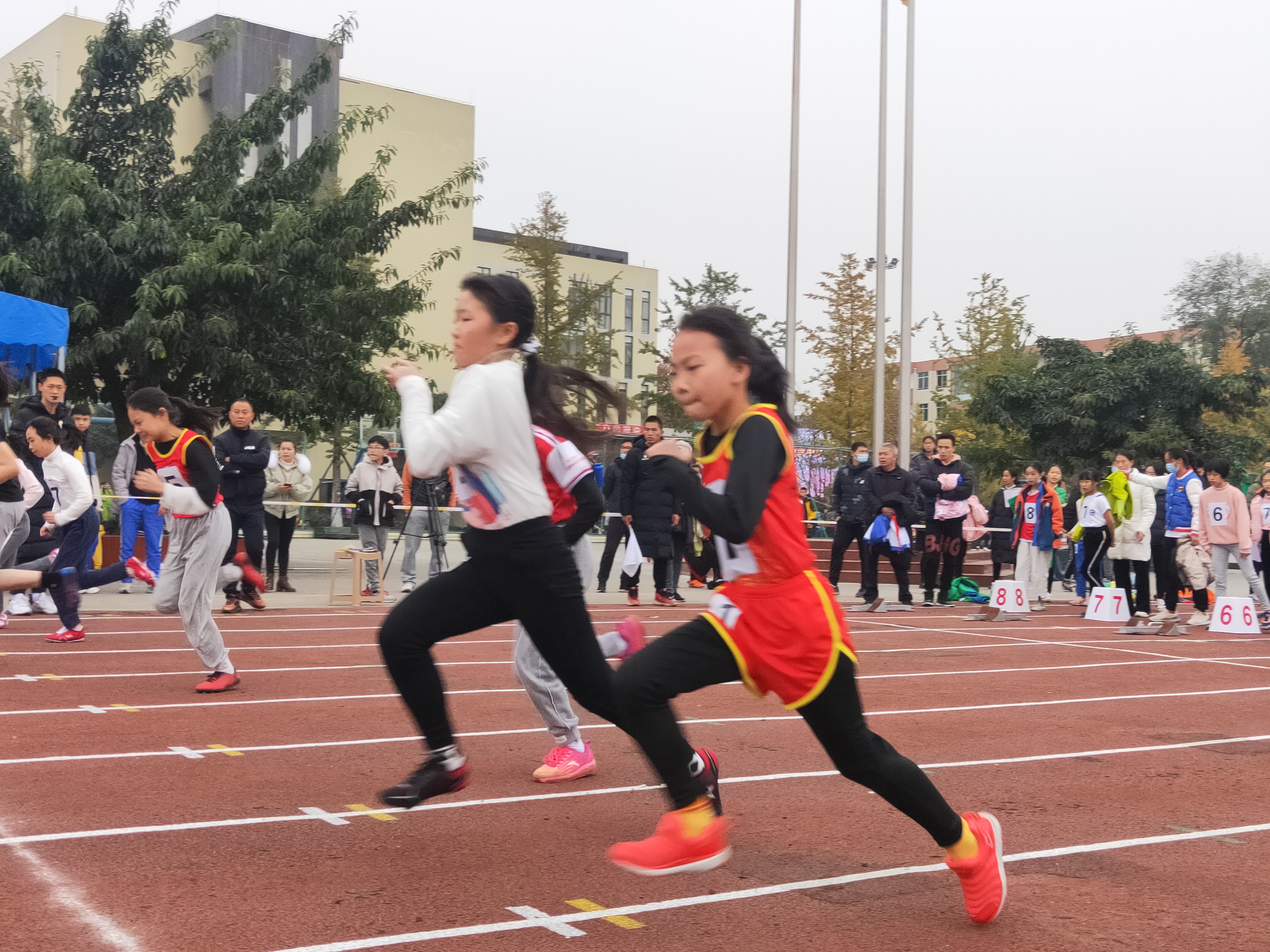 东升小学田径比赛,双流东升迎春小学运动会