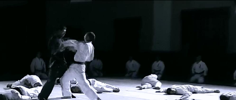 叶问大战泰森谁厉害,叶问大战泰森谁赢了