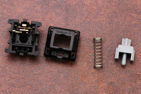 机械键盘入坑第一把,机械键盘新手入门推荐