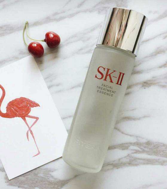 亮肤补水神仙水,抗老紧致精华水