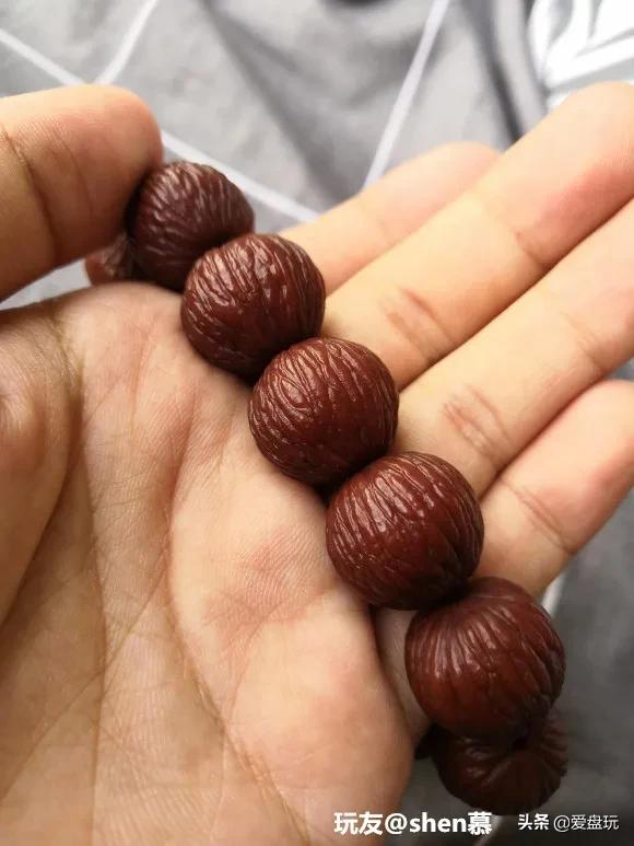 喂，你盘得最牛气的手串，现在怎样了？