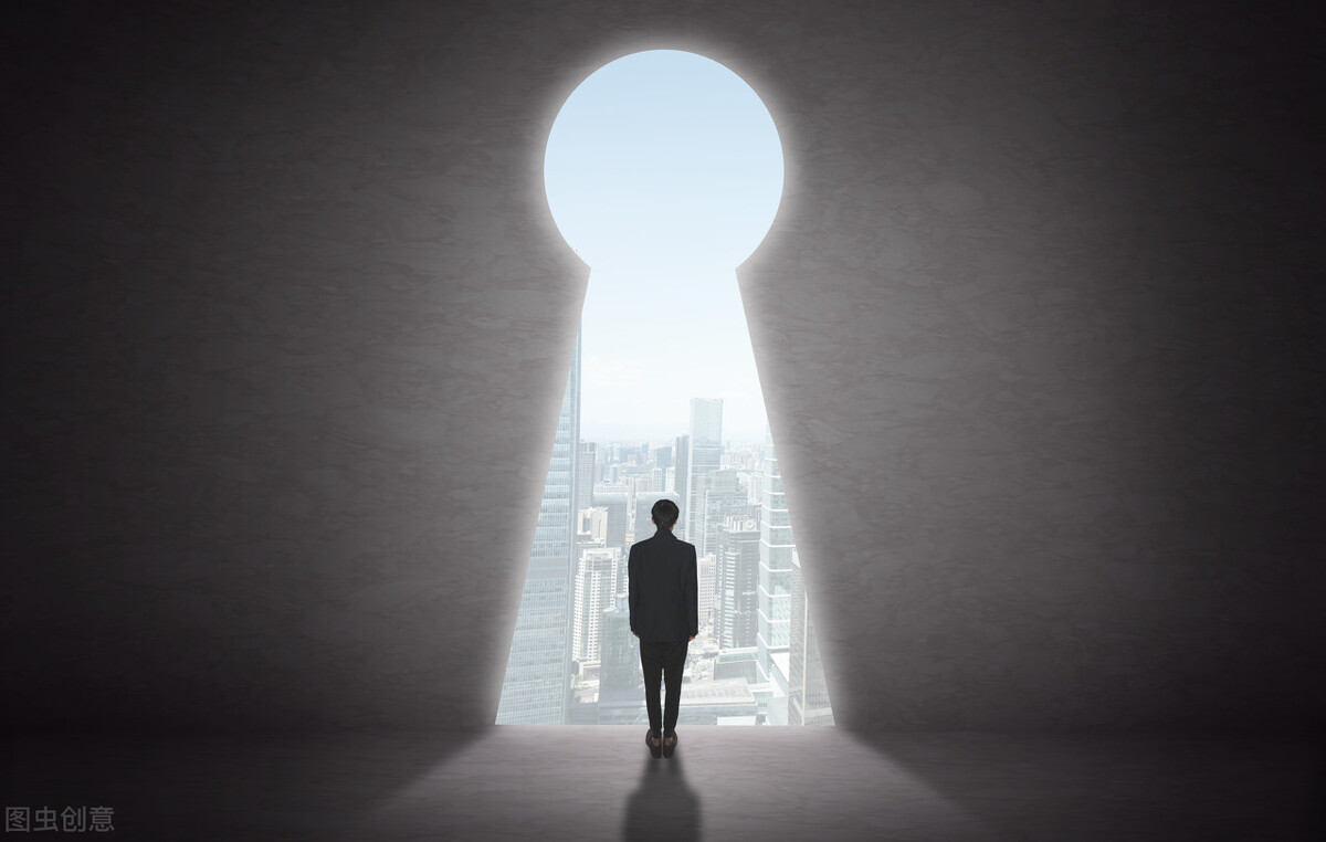 小说：记者胡子言的忙碌一天