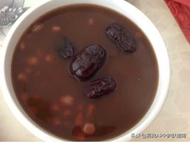 女生怎样才能变成黄/黑皮肤里最白的?