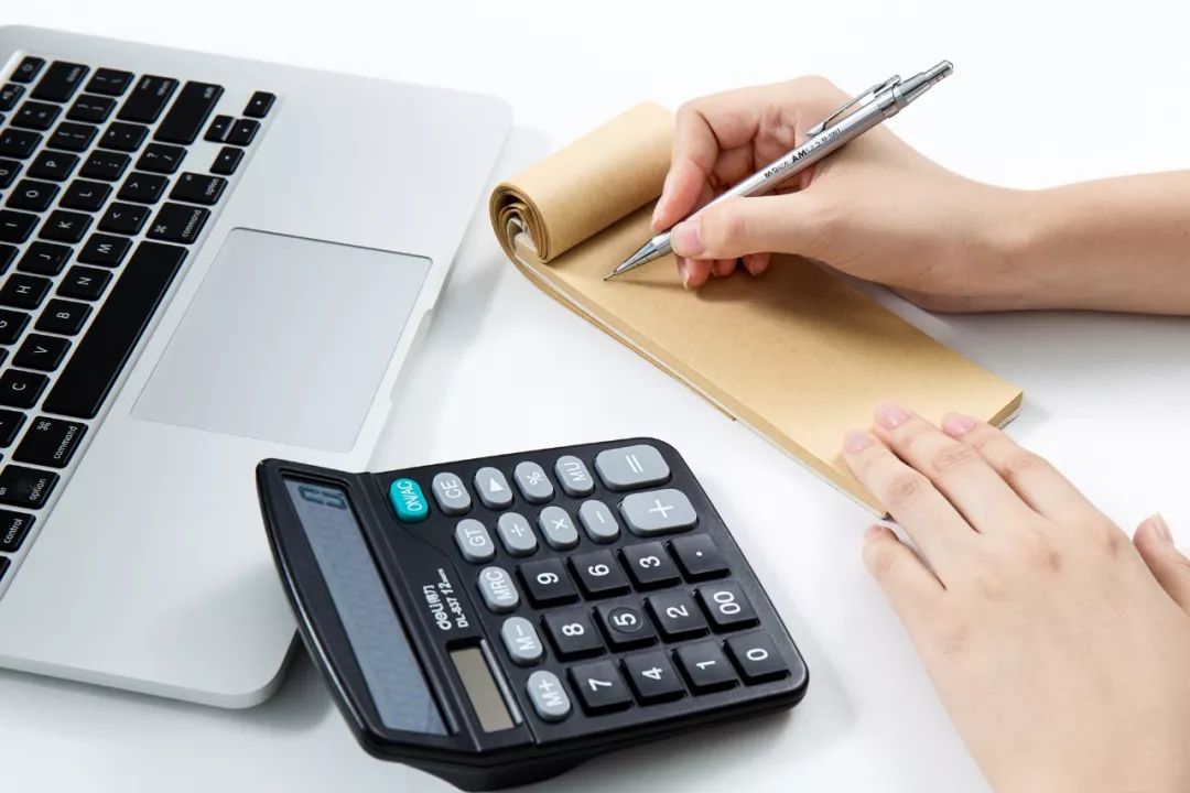 知乎上的高赞博主,知乎高赞作者