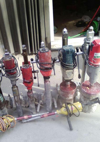 装修房子钻孔怎么收费,水钻打孔多少钱一平米