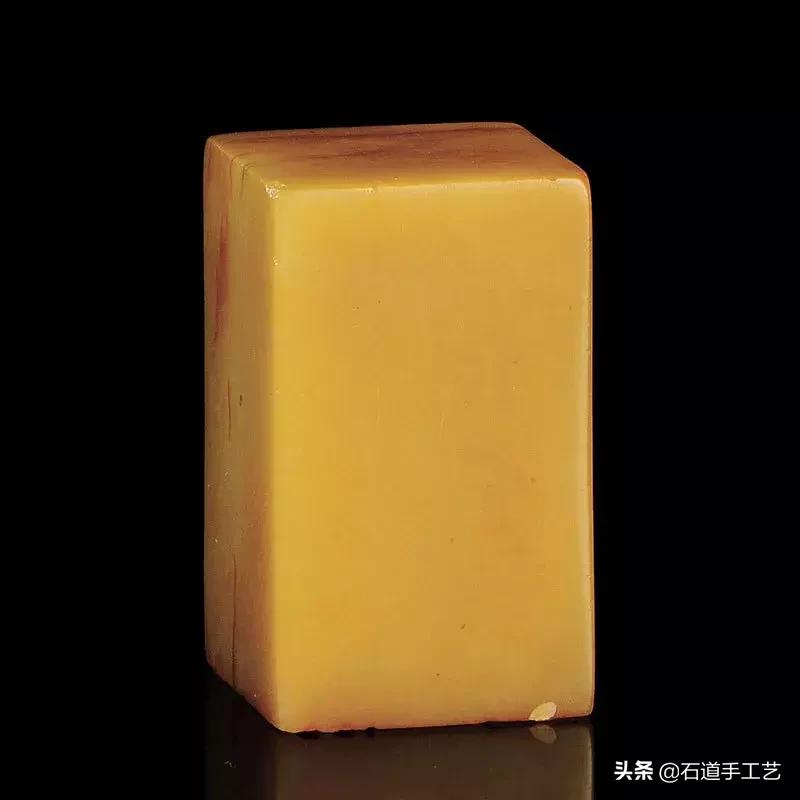 寿山石田黄级别,寿山石田黄分几个等级