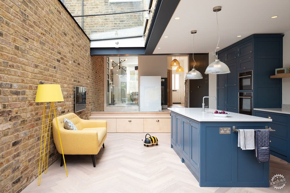 地下室可不一定是暗黑色系，它还能去往明亮的花园