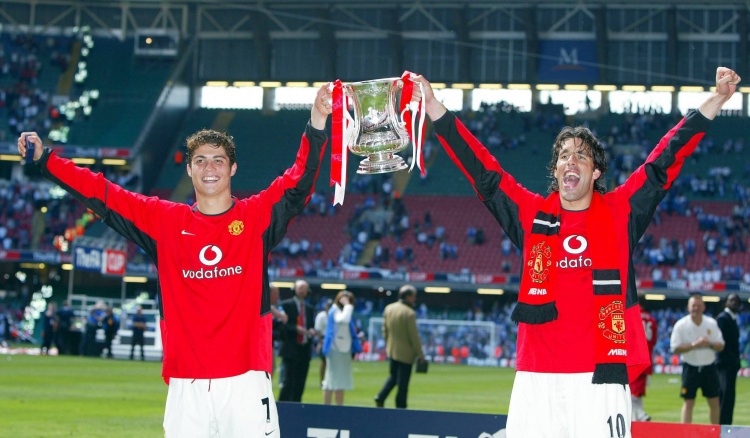 催人泪下!亦父亦师、亦友亦亲人:记得C罗和弗格森的点点滴滴