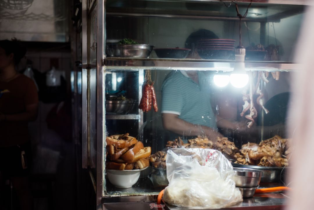 海南牛腩饭哪家最好吃,海口清汤牛腩饭