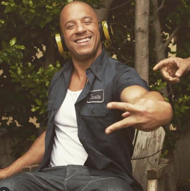 速度与激情解说范迪塞尔,速度与激情主角范迪塞尔帅照