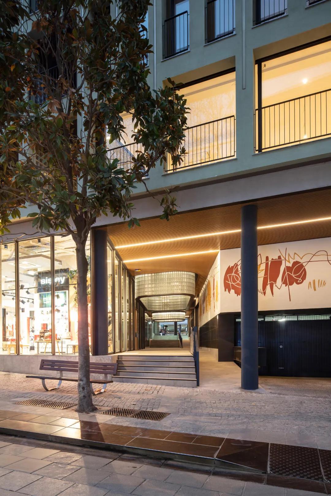 玻璃砖做公寓效果图 (公寓楼改造效果图)