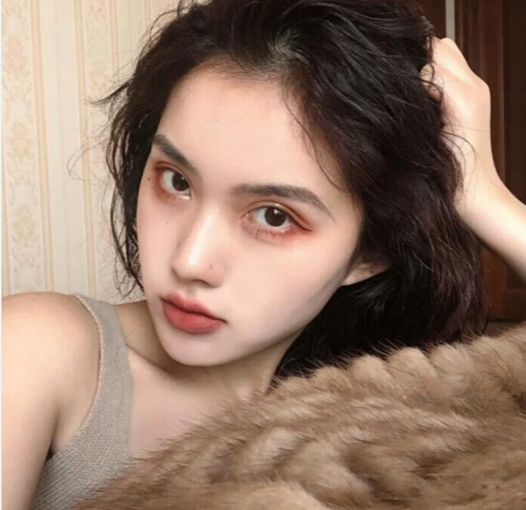 黄皮深唇3ce口红推荐,平价口红新年礼盒推荐