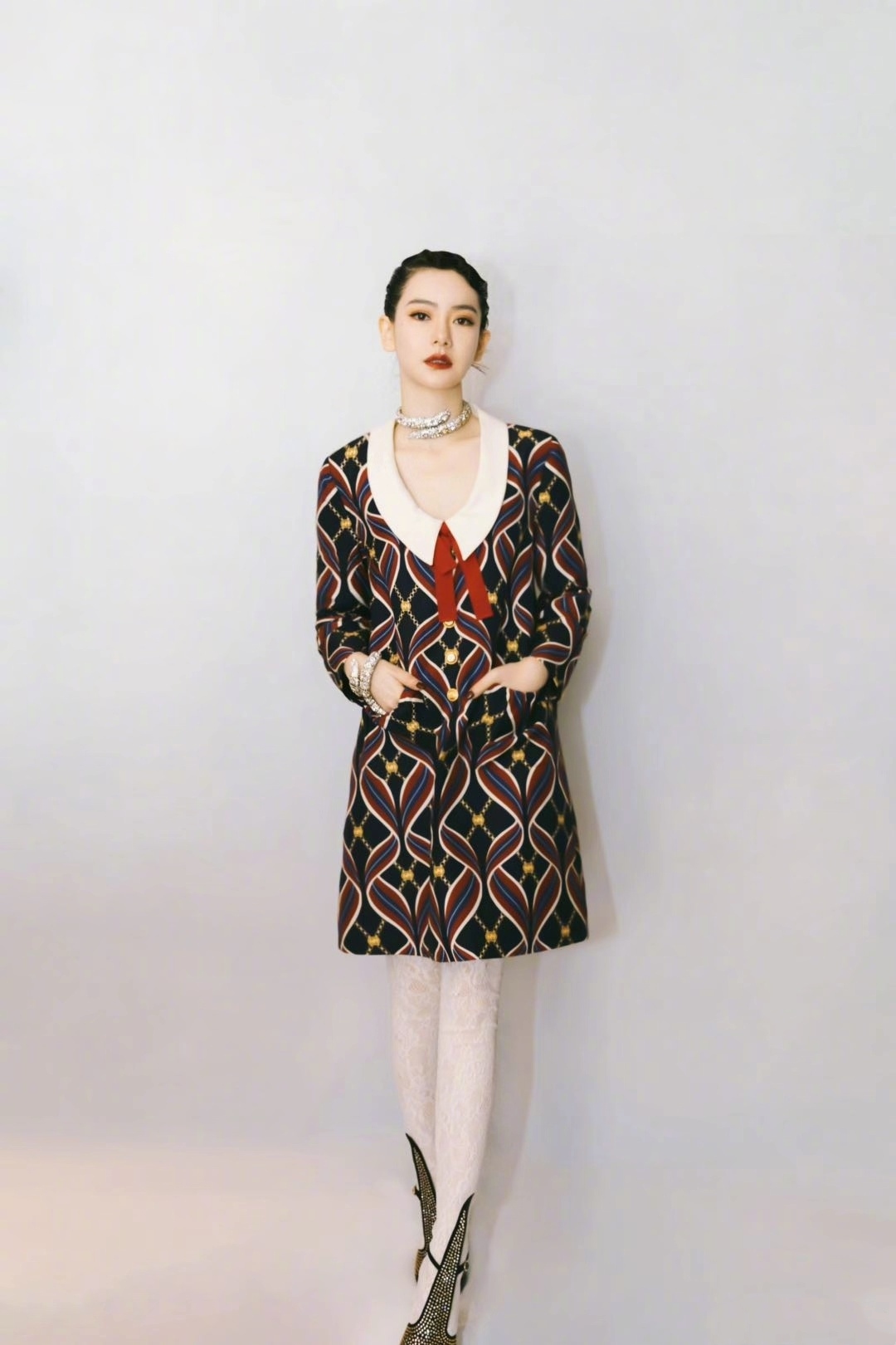 今年流行的黑袜,时尚潮流黑袜