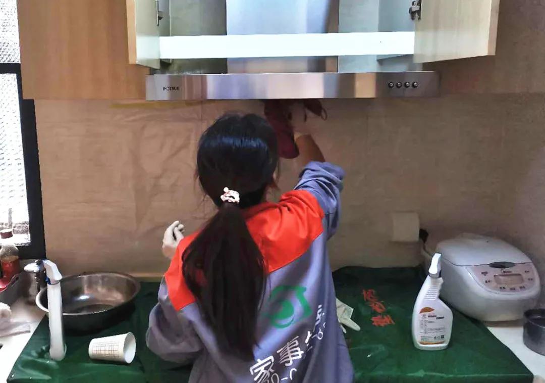 家政服务行业的前景与现状2024,家政服务行业发展前景